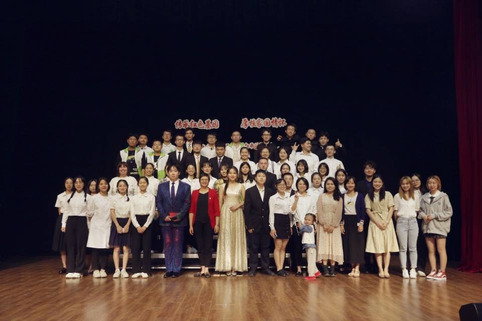 太阳成集团tyc122cc“传承红色基因，厚植家国情怀”唱红歌诵经典比赛
